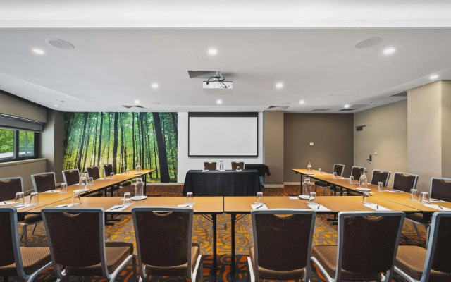 Novotel Canberra