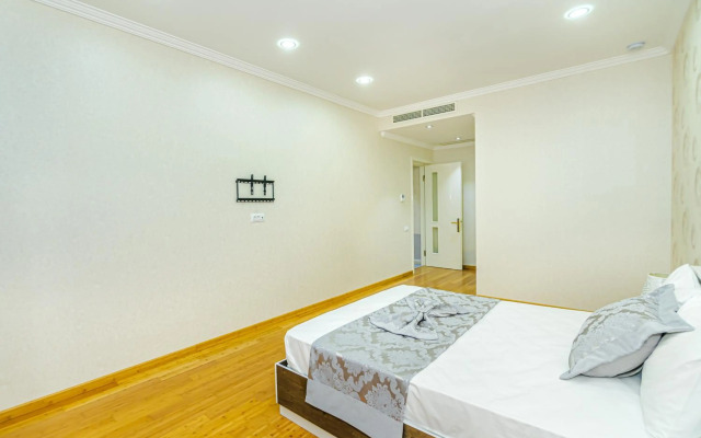 Port Baku Residance Hotel 606 C