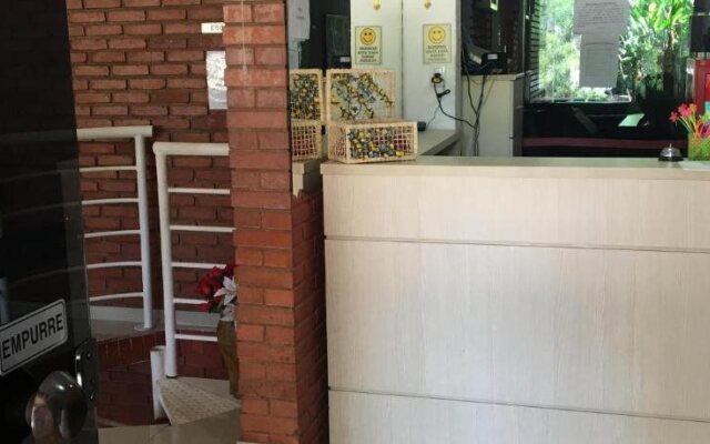 Aldeia das Flores Hotel