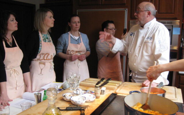 Auberge de Seattle, French Country Inn