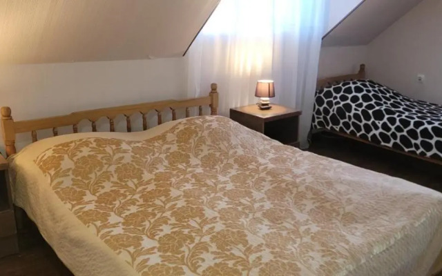 Hotel Edemi