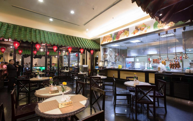 NagaWorld Hotel & Entertainment Complex