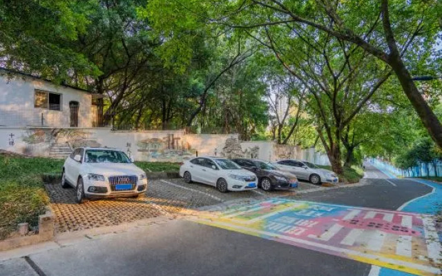 JI Hotel (Chongqing XinPaifang Fortune Center Station)