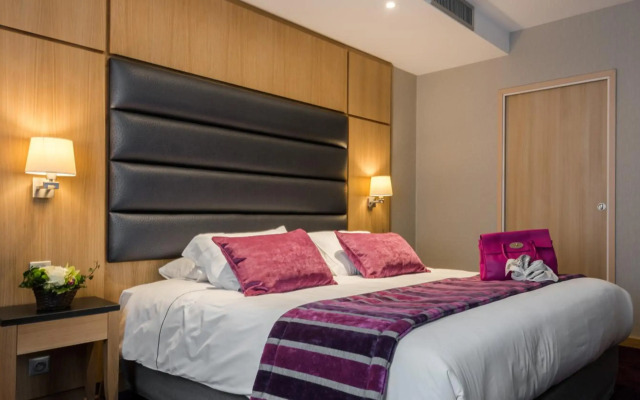 Hotel Bristol