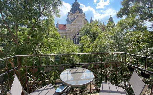 Synagoge view loft bestern
