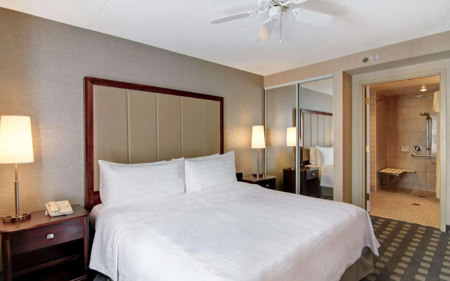 Homewood Suites by Hilton Toronto/Oakville