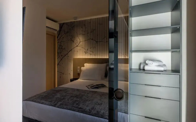 Beachfront Penthouse Residence