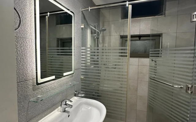 Central Apartment for Rent 22