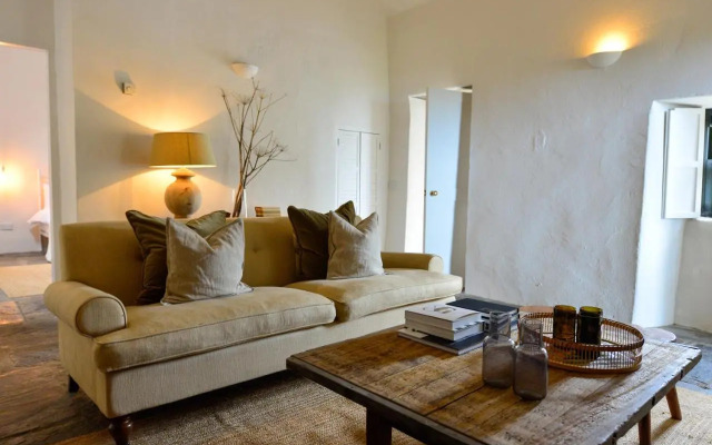 Russells Cottage