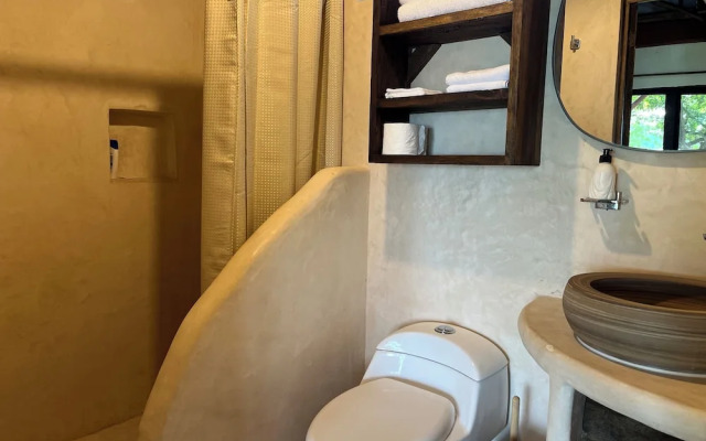 Embajada Universal By La Eufemia Group