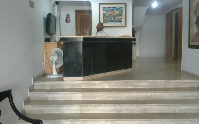 Inmobiliaria Los Angeles Edificio Laura