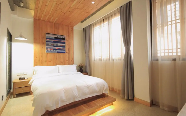 Huangshan Old Street Moshang Hotel