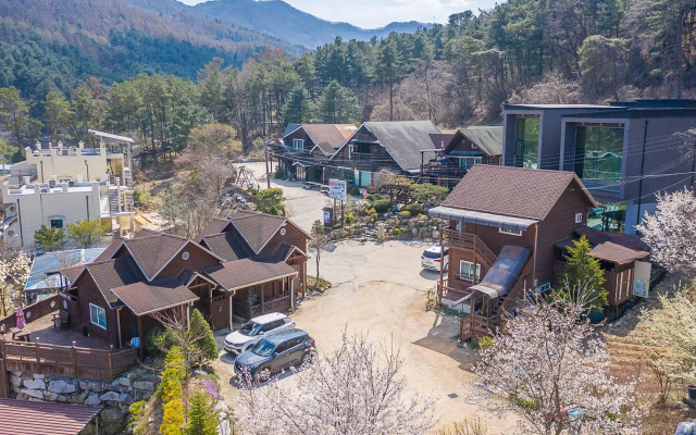 Pocheon Haetneun Undeok Pension A