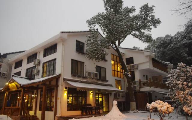 the Green Youth Hostel,Hangzhou