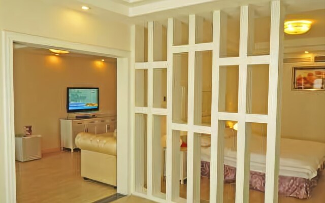 Cenxi Alixiang Hotel