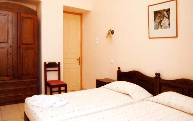Avra Hotel