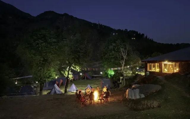Triund Camps Riverside Resort