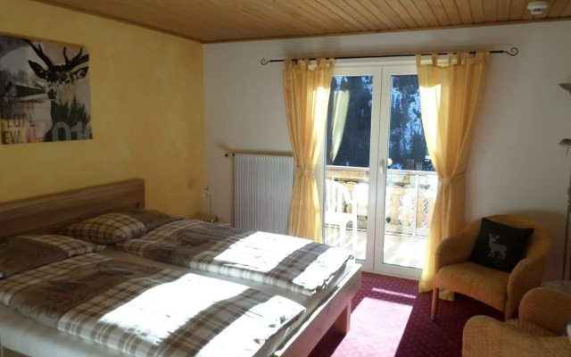 Hotel Mira