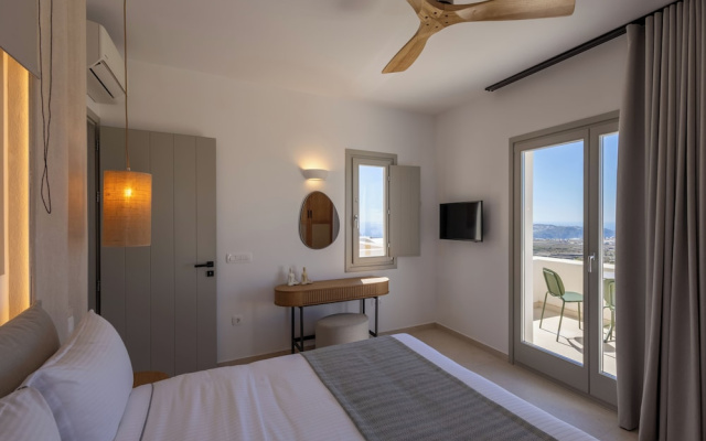 Evira Suites
