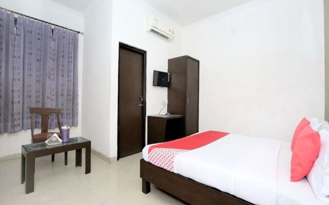 OYO 12972 Hotel Krishna castle