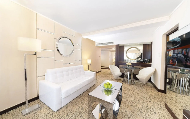 Regal Kowloon Hotel