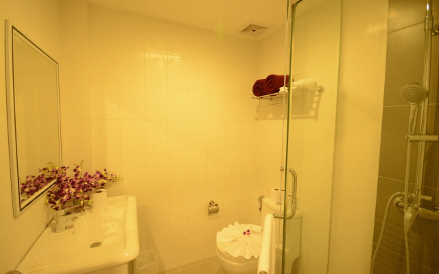 The Patong Center Hotel