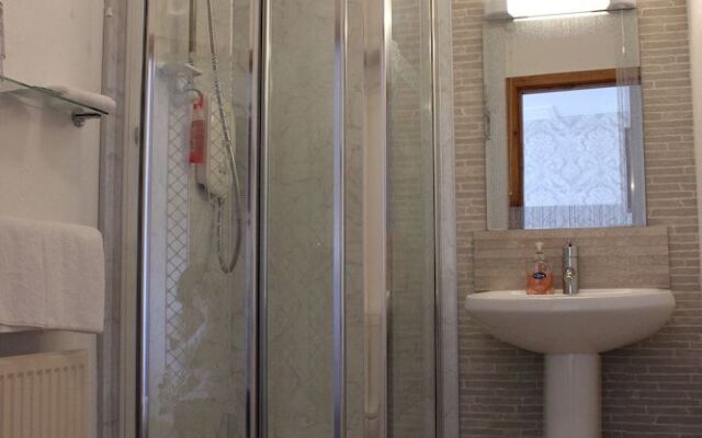 Hillview guest house