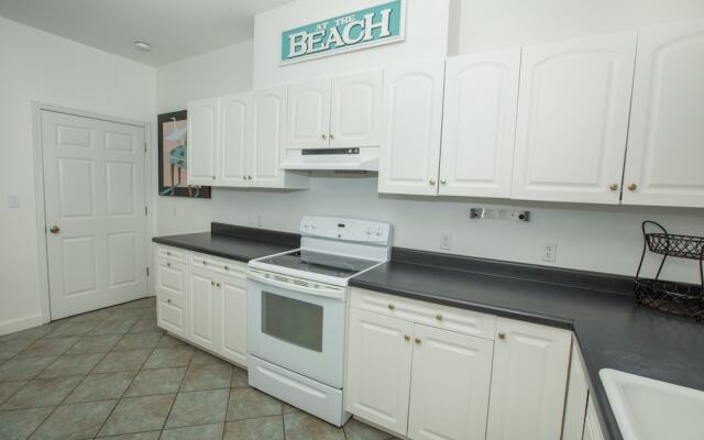 The Castle Destin - 4 Br Home