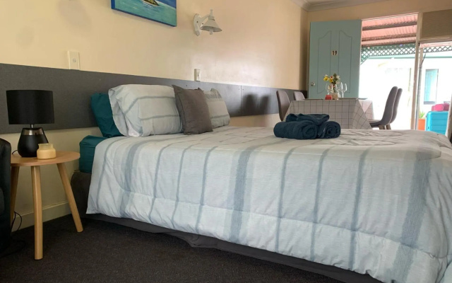 Central Point Motel – Guest Rooms – Mount Isa