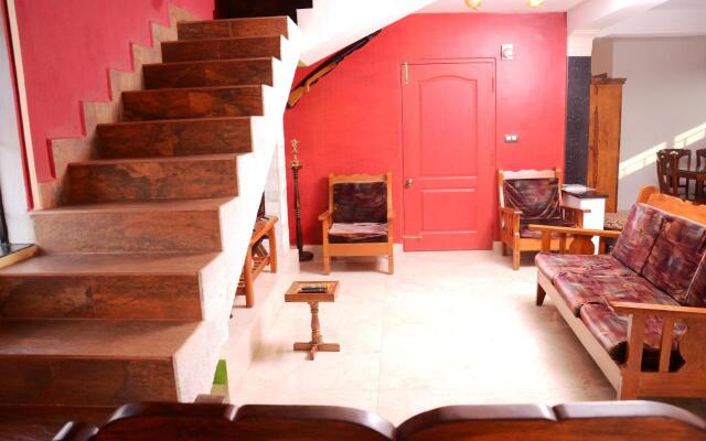 VAISHNAVI VILLA-family home in a residential area.