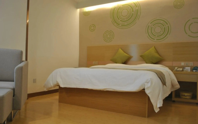 GreenTree Heze Changcheng Road Tianhua E-commerce – Guest Rooms – Heze