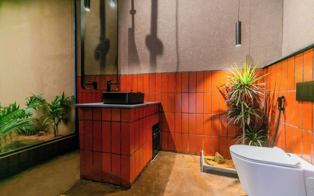 Portal Chalets With Private Pool-Al Arid