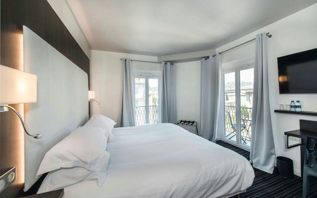 Hotel 64 Nice