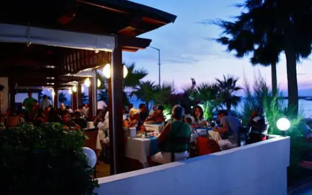 Fiorita Beach Hotel