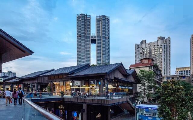 Chengdu Skyline International Apartment