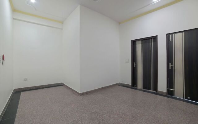 OYO 28706 The Bliss Residency