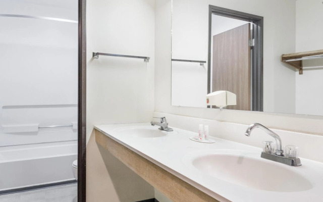 Dwaraka The Royal Villas Hotel