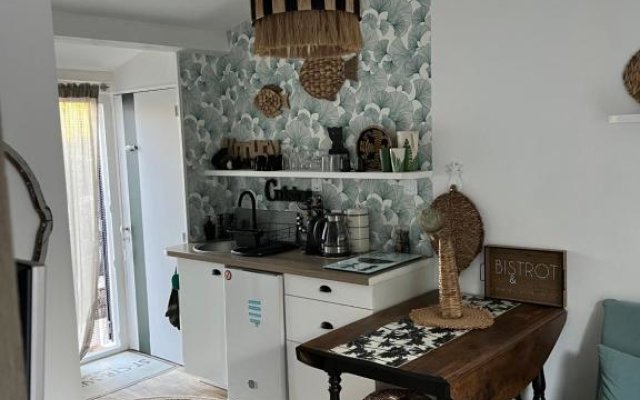 Charmant T2 la Palmeraie St Cyr Sur Mer (Adults Only)