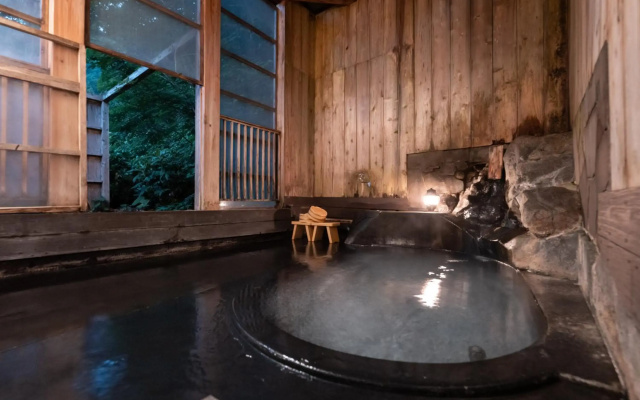 Shirabu Onsen Higashiya