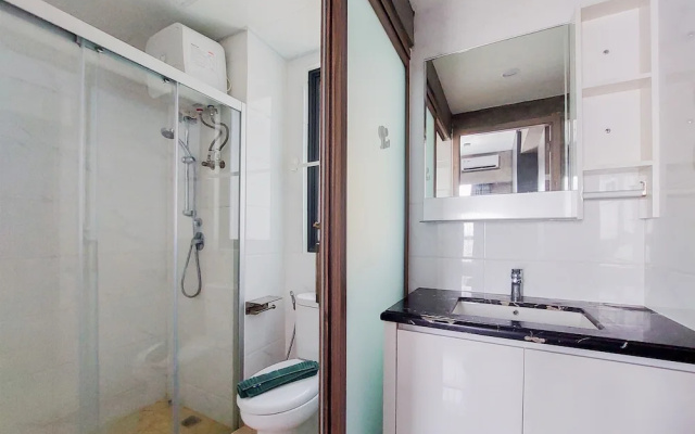 Well Furnished And Cozy 2Br Sky House Bsd Apartment