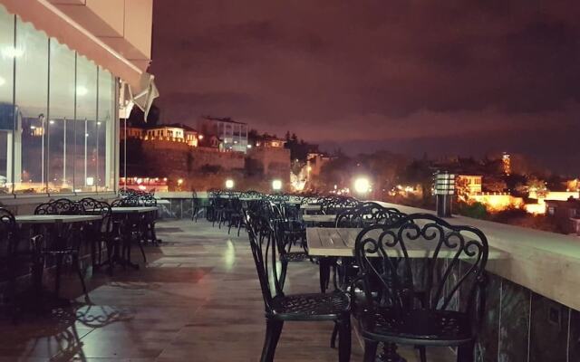 Waha Hotel