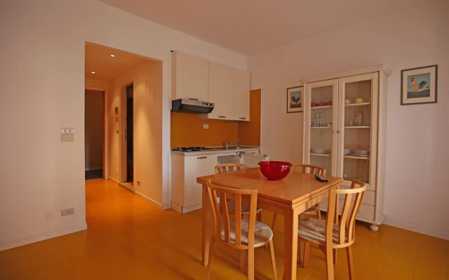 Residence Selenis Est