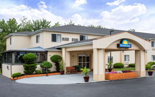 Days Inn by Wyndham Runnemede Philadelphia Area