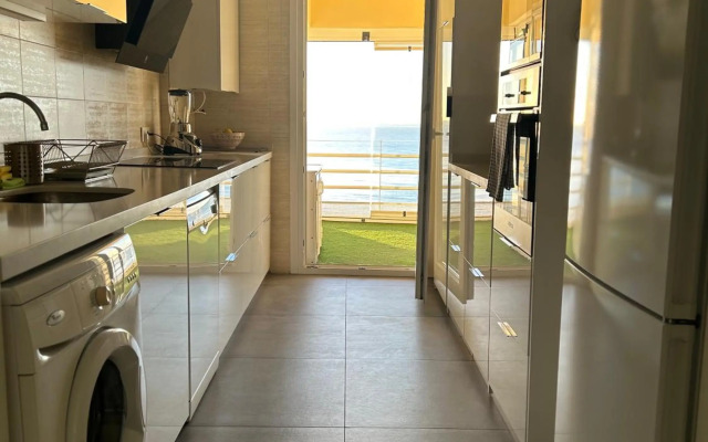 Apartamento En Primera Linea/Beachfront Apartment
