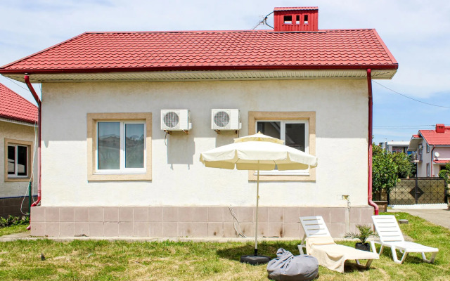 Uyutnyi dom v Siriuse v 300m ot morya