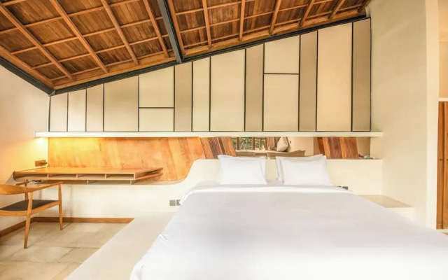 Stylish 2-br Villa With Pool, 800m Canggu Beach
