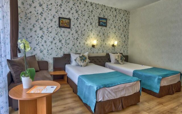 Hotel Kavkaz Golden Dune