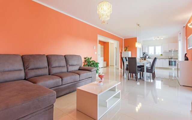 Awesome Home in Skatari With Wifi and 2 Bedrooms