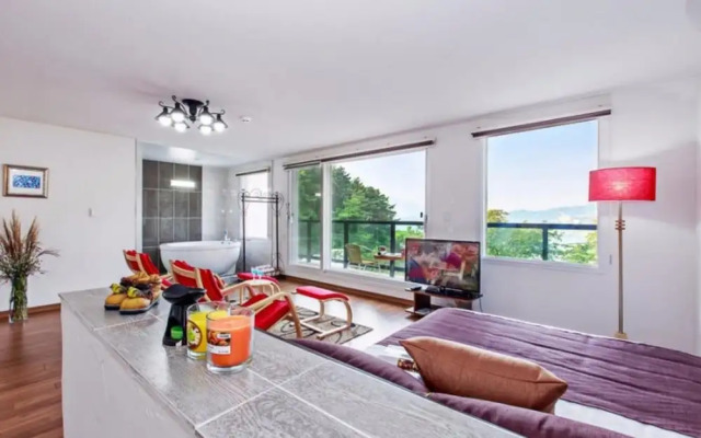 Jecheon Montmartre Pension