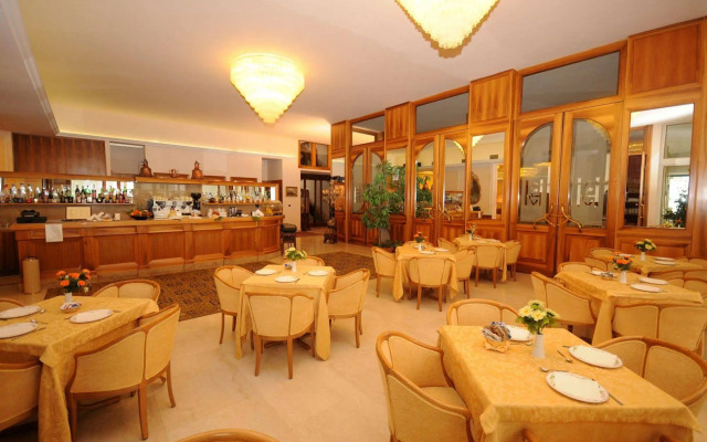 Grand Hotel Excelsior